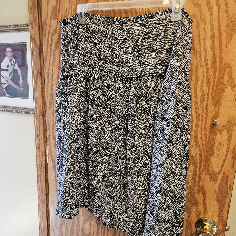 SKIRT WOMEN'S SIZE 20W
